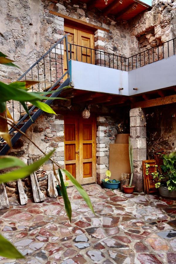 Hospedaje Pizza Azul Catorce Exterior foto